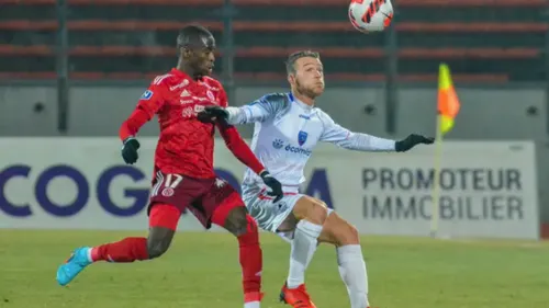 Football/National: l'US Concarneau récupère sa place de leader!